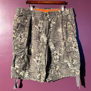 Urban Pipeline Cargo Shorts